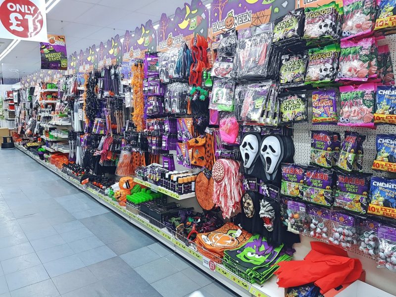 poundworld halloween range