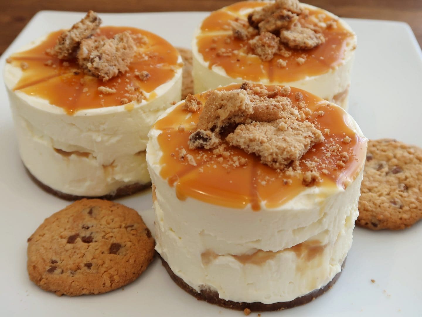 Salted Caramel Cookie Cheesecake