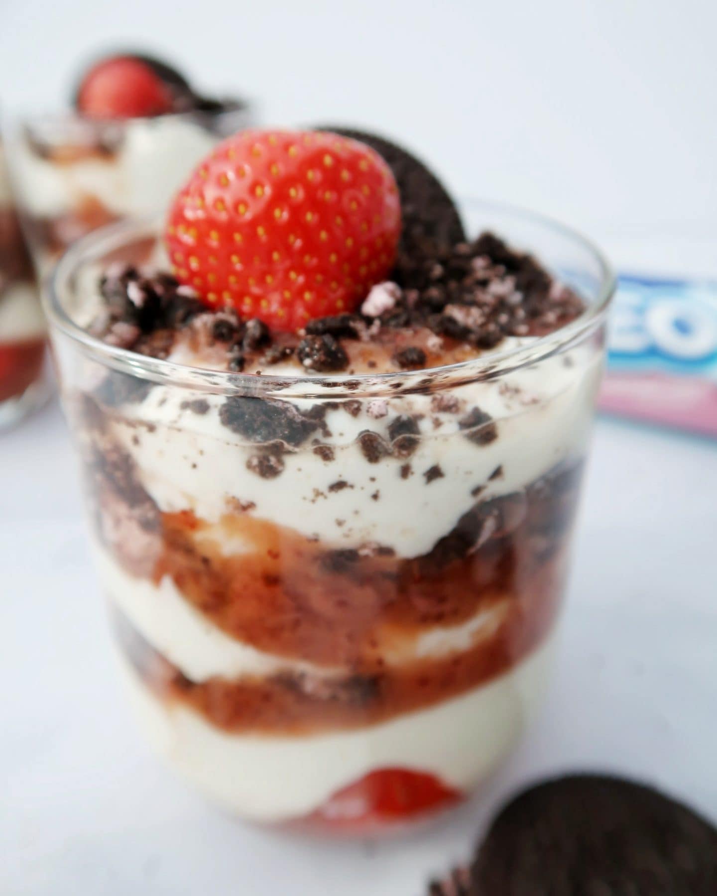 Strawberry Cheesecake Flavour Oreo Parfait - Someone's Mum