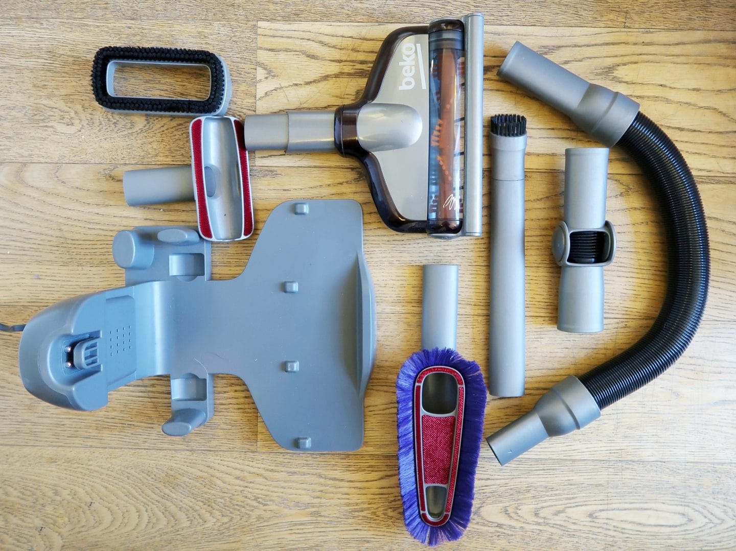 vacuum cleaner attachments