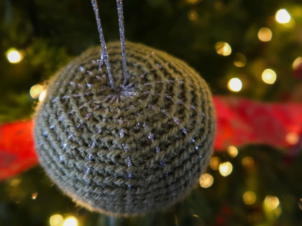 Crochet Bauble in Green and Silver